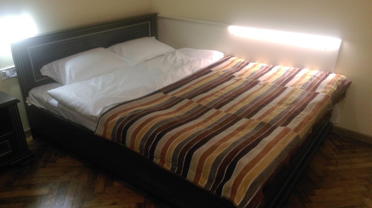 Apartment On Khorvatska Street Lviv Kültér fotó