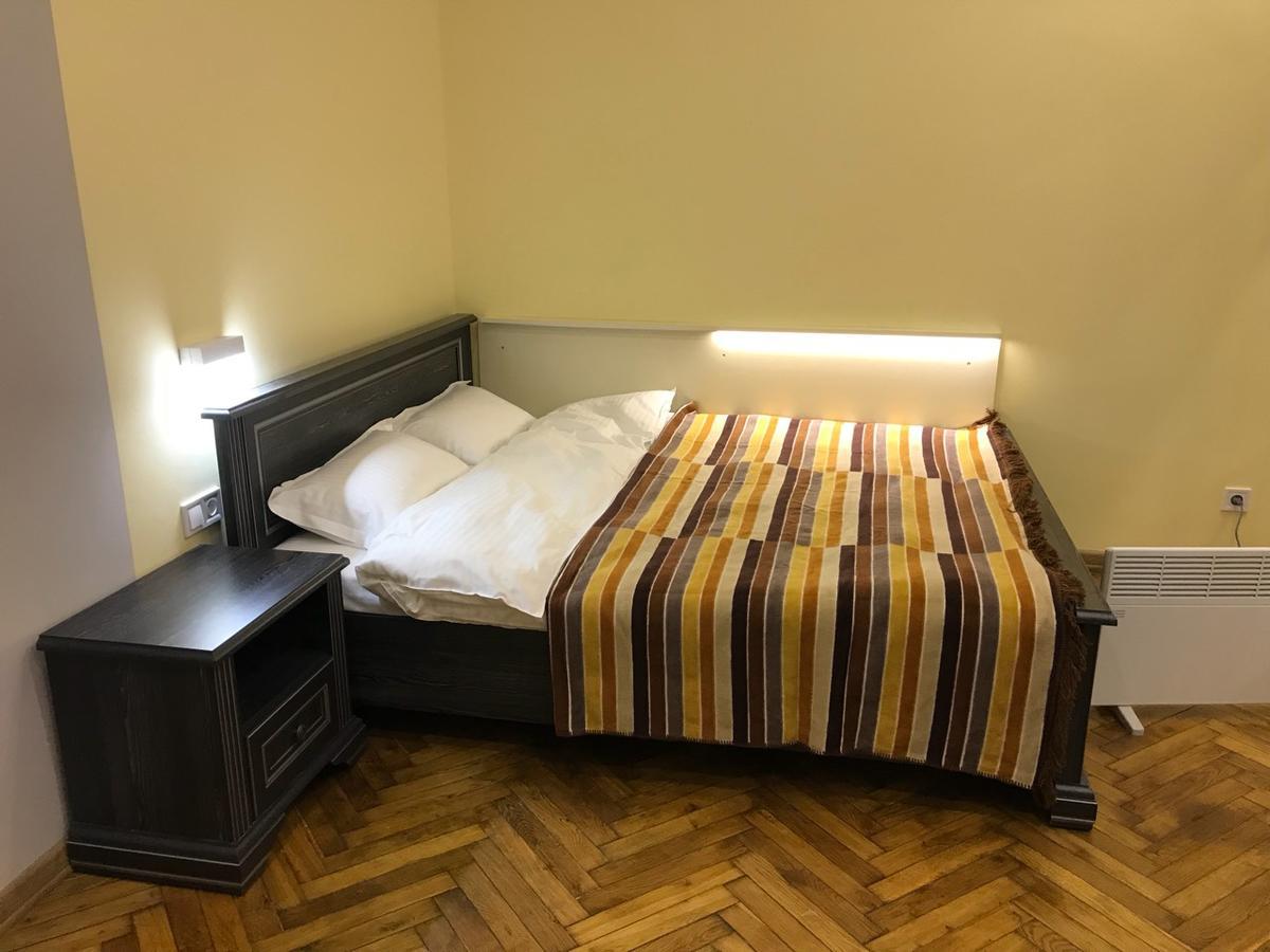 Apartment On Khorvatska Street Lviv Kültér fotó