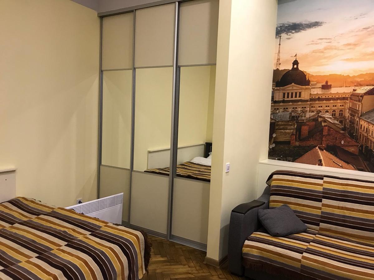 Apartment On Khorvatska Street Lviv Kültér fotó